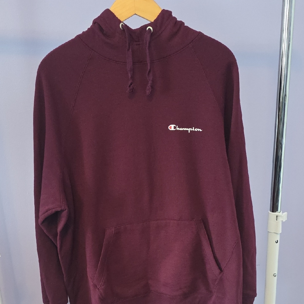 Champion Men's Burgundy Hoodie
